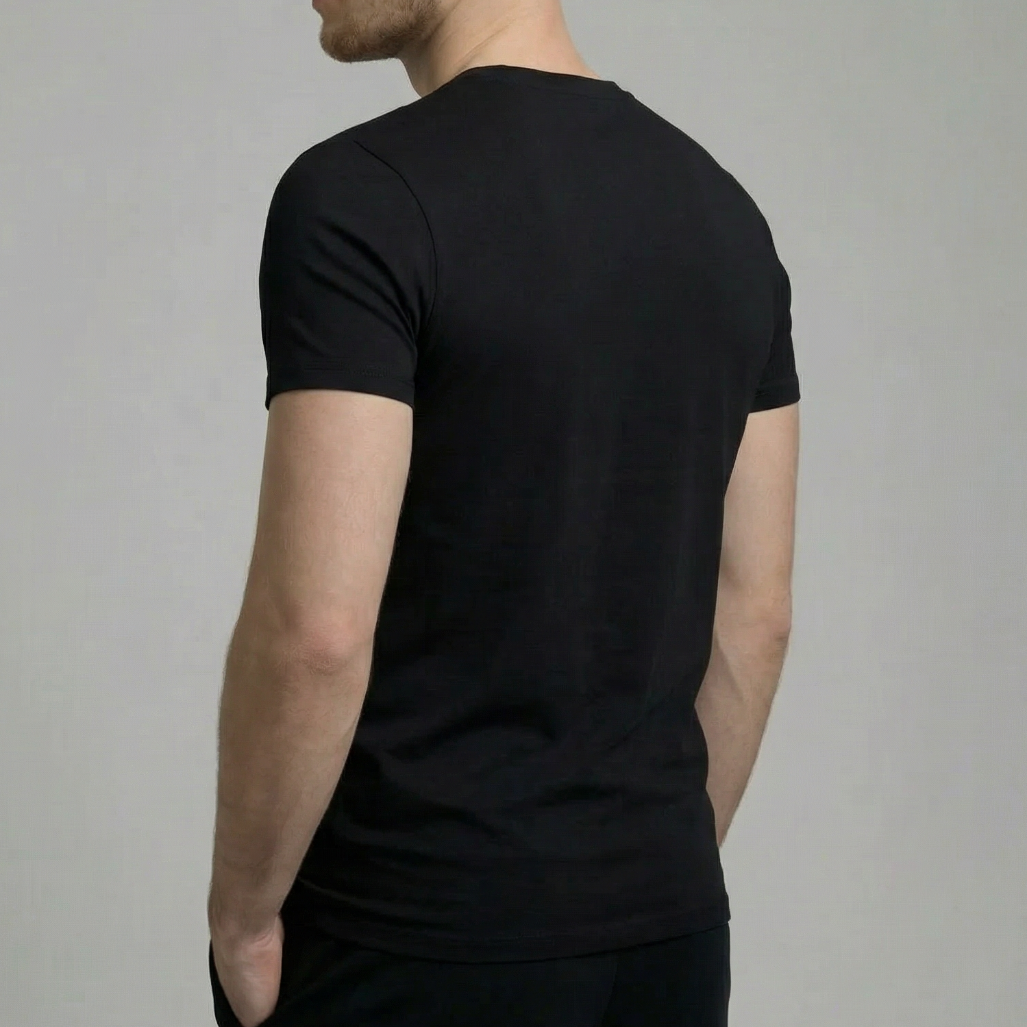 T-shirt Col V Fincut